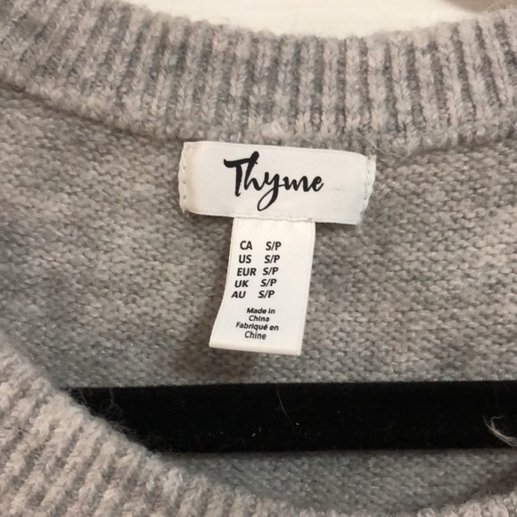 Thyme Maternity sweater - Picture 3 of 4